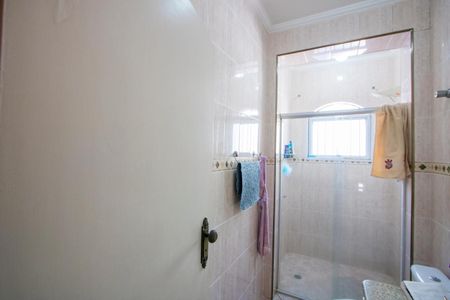 Apartamento à venda com 112m², 2 quartos e 2 vagasBanheiro do quarto 2