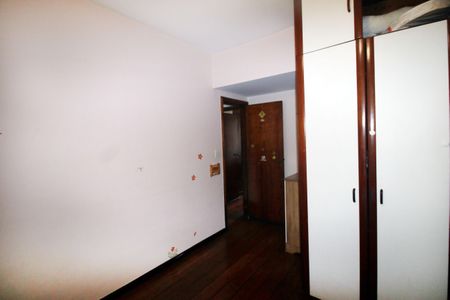 Casa à venda com 335m², 4 quartos e 4 vagasQuarto 3