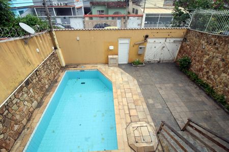 Casa à venda com 335m², 4 quartos e 4 vagasPiscina