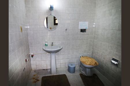 Casa à venda com 335m², 4 quartos e 4 vagasBanheiro da Sauna