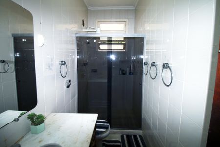 Casa à venda com 335m², 4 quartos e 4 vagasBanheiro Social