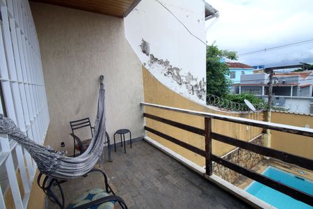 Casa à venda com 335m², 4 quartos e 4 vagasVaranda da sala