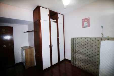 Casa à venda com 335m², 4 quartos e 4 vagasQuarto 3