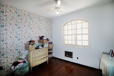 Casa à venda com 335m², 4 quartos e 4 vagasQuarto 1