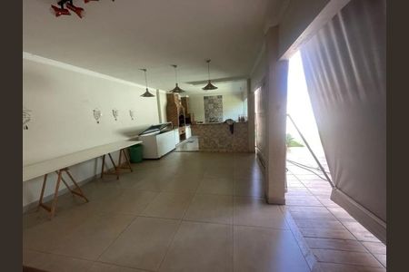 Casa para alugar com 467m², 4 quartos e 4 vagasChurrasqueira