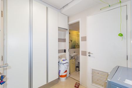 Apartamento à venda com 126m², 2 quartos e sem vagaÁrea de Serviço
