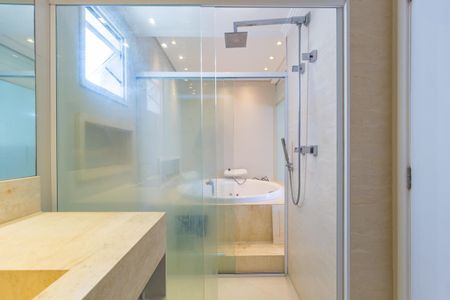 Apartamento à venda com 126m², 2 quartos e sem vagaBanheiro - Suíte 2