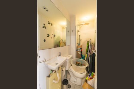 Apartamento à venda com 126m², 2 quartos e sem vagaBanheiro - Área de Serviço