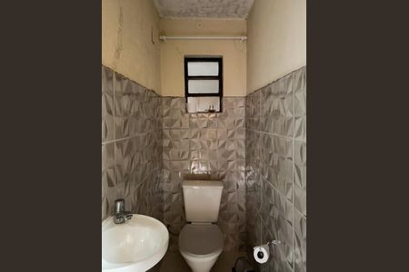 Casa à venda com 148m², 3 quartos e 2 vagasBanheiro de serviço
