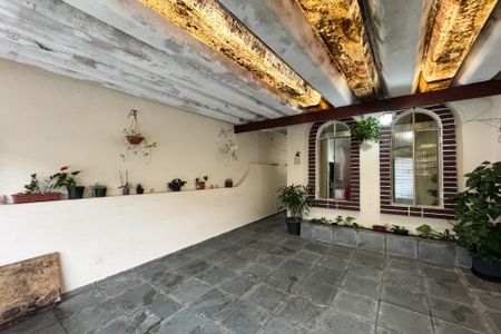 Casa à venda com 148m², 3 quartos e 2 vagasGaragem