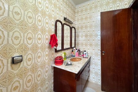 Casa à venda com 148m², 3 quartos e 2 vagasBanheiro - Suíte 