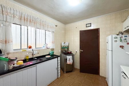 Casa à venda com 148m², 3 quartos e 2 vagasCozinha 