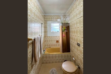 Casa à venda com 148m², 3 quartos e 2 vagasBanheiro - Suíte 