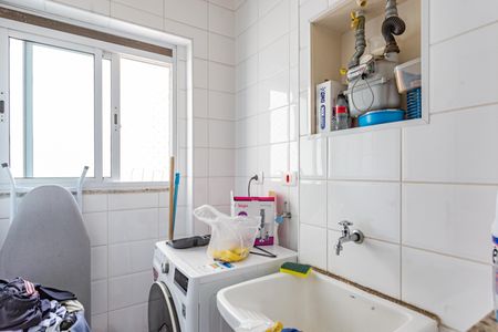 Apartamento para alugar com 55m², 2 quartos e 1 vagaÁrea de Serviço