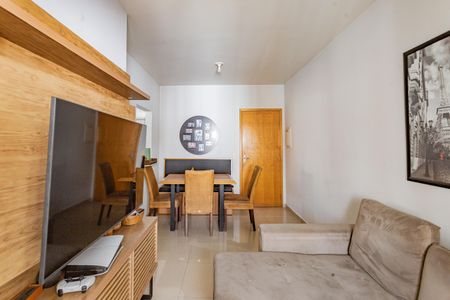 Sala de apartamento para alugar com 2 quartos, 55m² em Liberdade, São Paulo