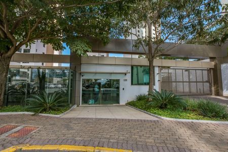 Apartamento à venda com 201m², 3 quartos e 4 vagas Apartamento à venda com 201m², 3 quartos e 4 vagasFachada