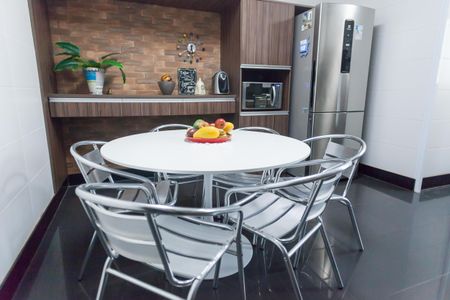 Apartamento à venda com 201m², 3 quartos e 4 vagas Apartamento à venda com 201m², 3 quartos e 4 vagasCozinha