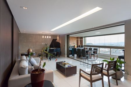 sala de apartamento para alugar com 3 quartos, 201m² em Vila da Serra, Nova Lima