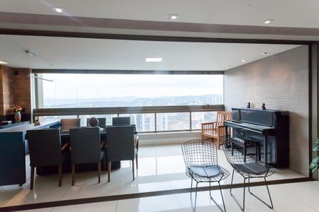 Apartamento à venda com 201m², 3 quartos e 4 vagas Apartamento à venda com 201m², 3 quartos e 4 vagassala