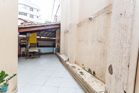 Apartamento à venda com 120m², 3 quartos e 1 vaga Apartamento à venda com 120m², 3 quartos e 1 vagaÁrea Privativa