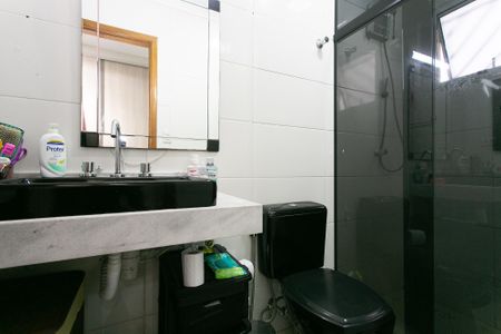 Casa de condomínio à venda com 120m², 2 quartos e 2 vagas Casa de condomínio à venda com 120m², 2 quartos e 2 vagasBanheiro da Suíte 1