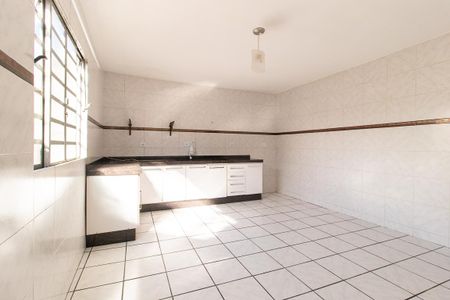 Casa para alugar com 100m², 3 quartos e 3 vagasCozinha