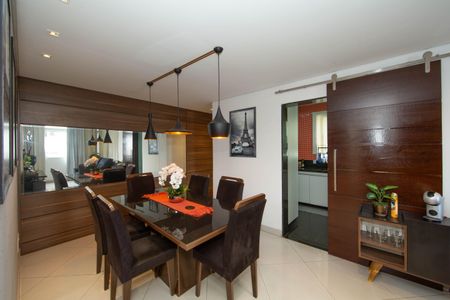 SALA de apartamento à venda com 2 quartos, 80m² em Coracao de Jesus, Belo Horizonte