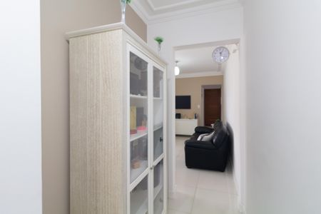 Apartamento à venda com 67m², 2 quartos e 1 vaga Apartamento à venda com 67m², 2 quartos e 1 vagaCorredor