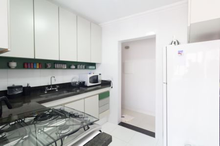 Apartamento à venda com 67m², 2 quartos e 1 vaga Apartamento à venda com 67m², 2 quartos e 1 vagaCozinha e Área de Serviço