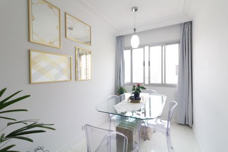 Sala de apartamento à venda com 2 quartos, 67m² em Parque Paineiras, São Paulo