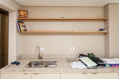Casa para alugar com 210m², 3 quartos e 3 vagasÁrea de Serviço