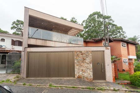 Casa para alugar com 210m², 3 quartos e 3 vagasFachada