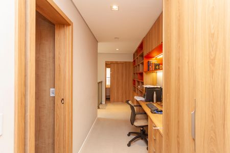Casa para alugar com 210m², 3 quartos e 3 vagasHome Office