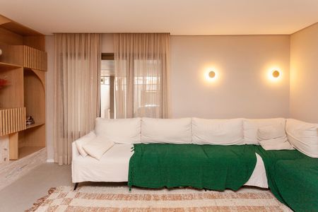 Casa para alugar com 210m², 3 quartos e 3 vagasSala