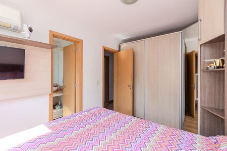 Suíte de apartamento à venda com 3 quartos, 68m² em Tristeza, Porto Alegre