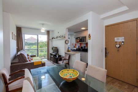 Sala de apartamento à venda com 3 quartos, 68m² em Tristeza, Porto Alegre