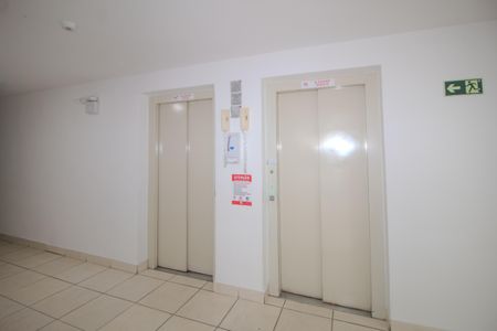 Apartamento à venda com 50m², 2 quartos e 1 vagaHall de entrada