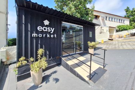 Apartamento à venda com 71m², 2 quartos e 1 vagaÁrea comum