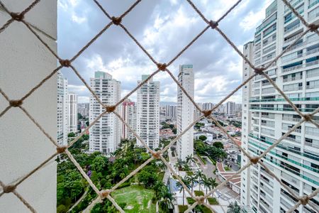 Apartamento à venda com 202m², 5 quartos e 4 vagasQuarto 2