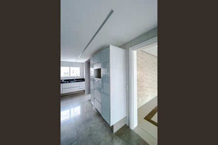 Apartamento à venda com 202m², 5 quartos e 4 vagasCozinha