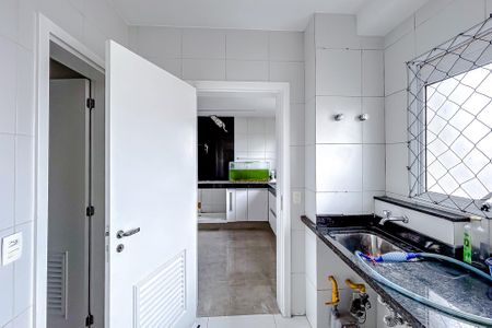 Apartamento à venda com 202m², 5 quartos e 4 vagasÁrea de Serviço