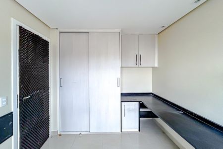 Apartamento à venda com 202m², 5 quartos e 4 vagasQuarto - Suíte 4