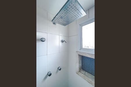 Apartamento à venda com 202m², 5 quartos e 4 vagasBanheiro da Suíte 3