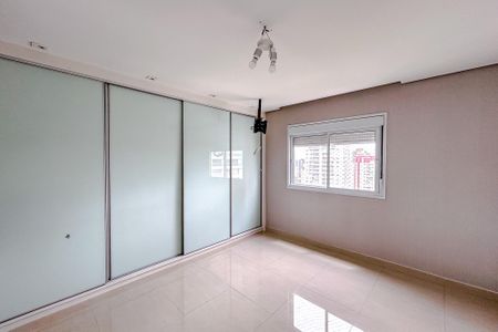 Apartamento à venda com 202m², 5 quartos e 4 vagasQuarto 3 - Suíte