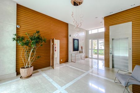 Apartamento à venda com 202m², 5 quartos e 4 vagasHall de entrada