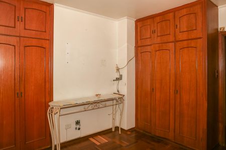 Apartamento à venda com 445m², 4 quartos e 4 vagas Apartamento à venda com 445m², 4 quartos e 4 vagasQuarto 3