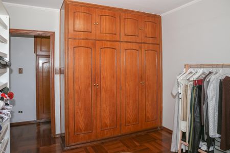 Apartamento à venda com 445m², 4 quartos e 4 vagas Apartamento à venda com 445m², 4 quartos e 4 vagasQuarto 2