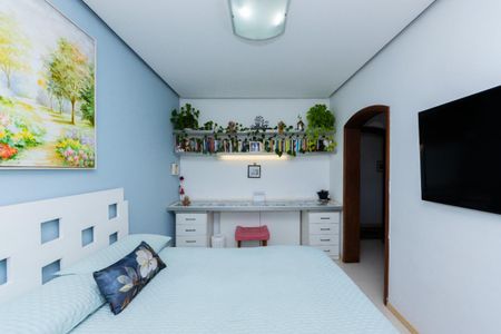 Apartamento à venda com 447m², 5 quartos e 4 vagasQuarto  4