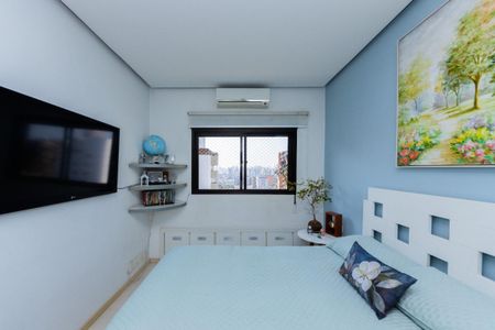 Apartamento à venda com 447m², 5 quartos e 4 vagasQuarto  4