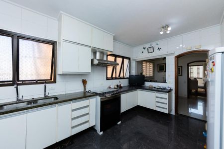 Apartamento à venda com 447m², 5 quartos e 4 vagasCozinha